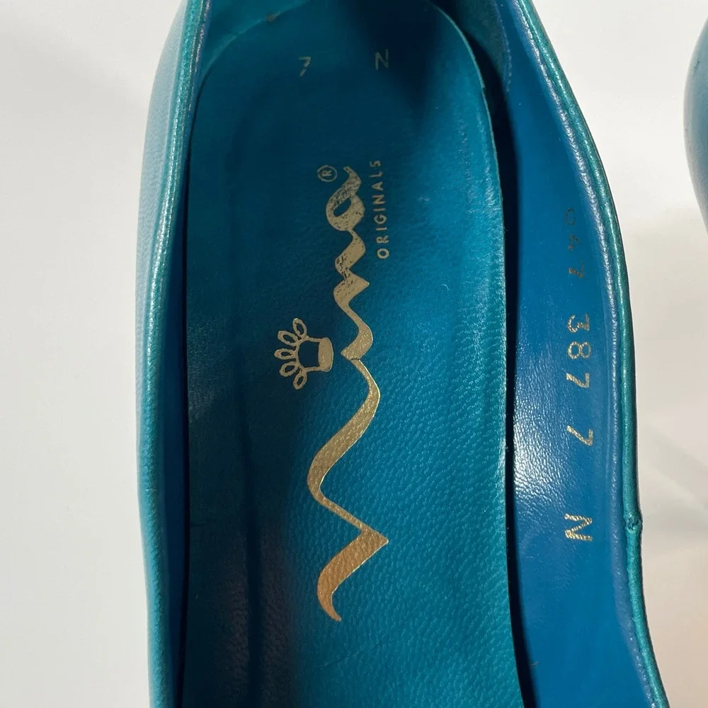 Vintage Nina Turquoise Blue Leather 80s High Heel Pumps Size 6-6.5 Halloween